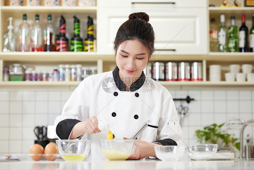 万亿美元AI狂欢的另一面：Wix/Adobe股价暴跌30%  美银列26家高危企业平均跑输大盘22%