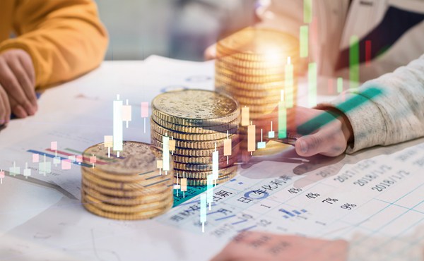 中汽协：2025年7月汽车出口57.5万辆 环比降2.8% 同比增22.6%