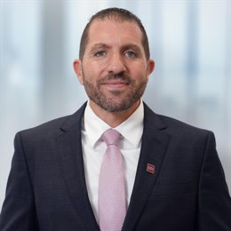 剧烈市场波动影响交易 壳牌(SHEL.US)Q2利润下降32%但超出预期